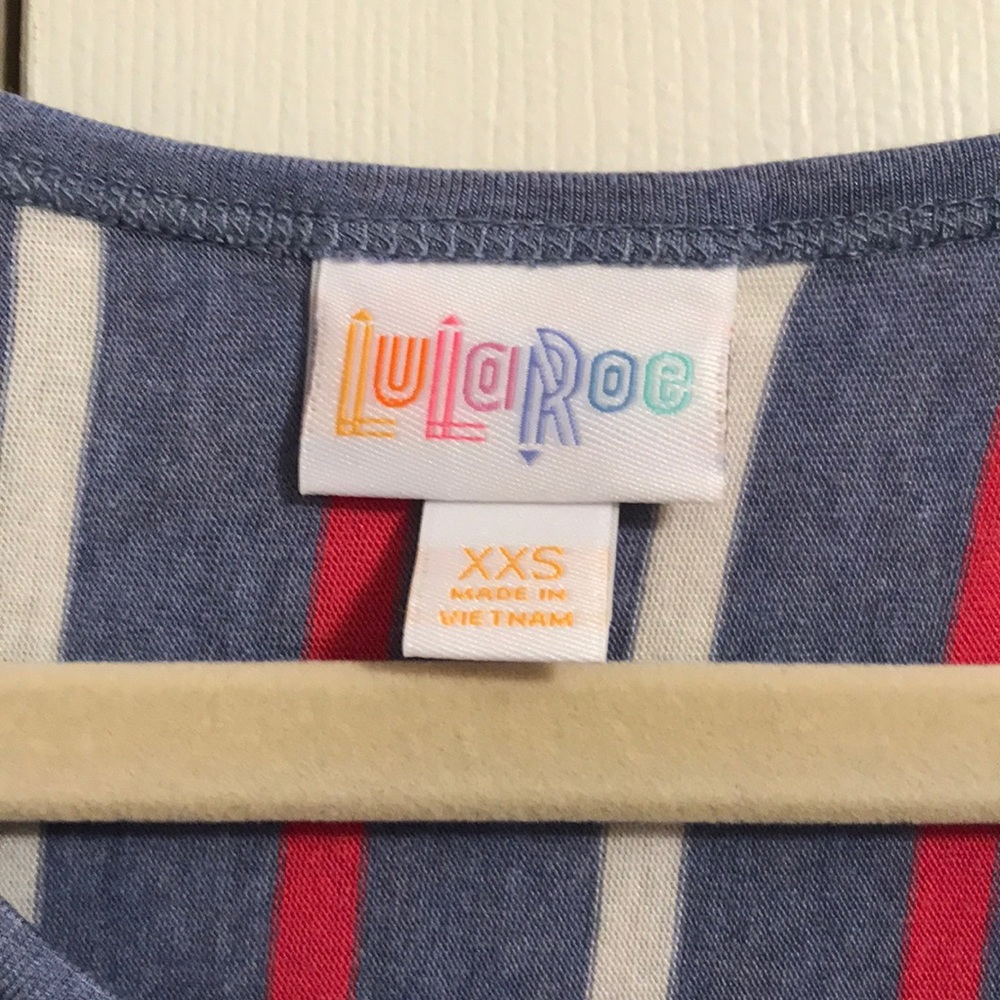 Lularoe Carly - Picture 2 of 2